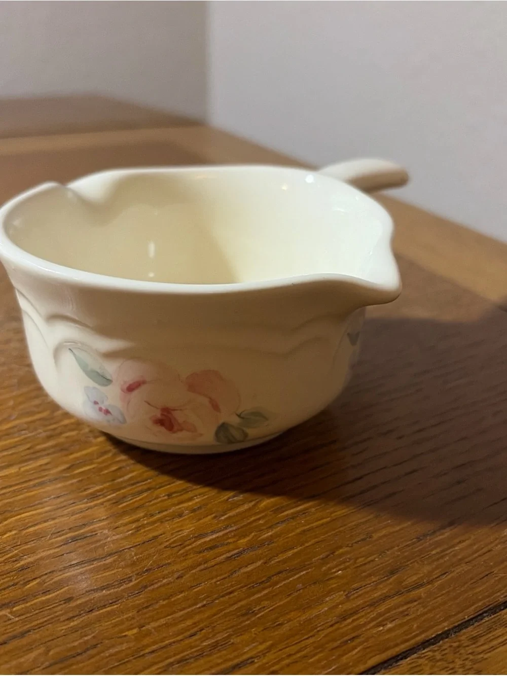 Pfaltzgraff small cream